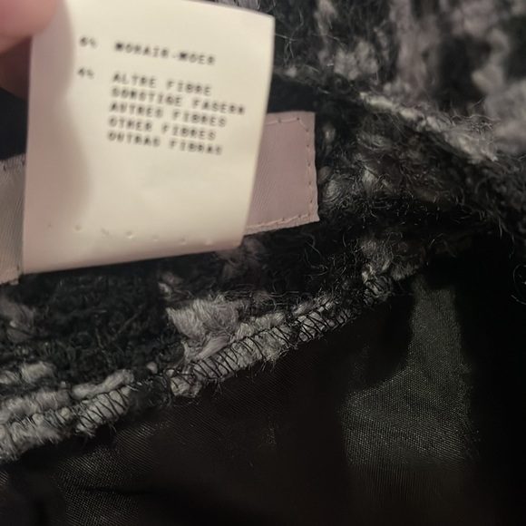 Moschino Cheap Chic Gray Black Wool Tweed Houndstooth Trumpet Skirt - Picture 10 of 10